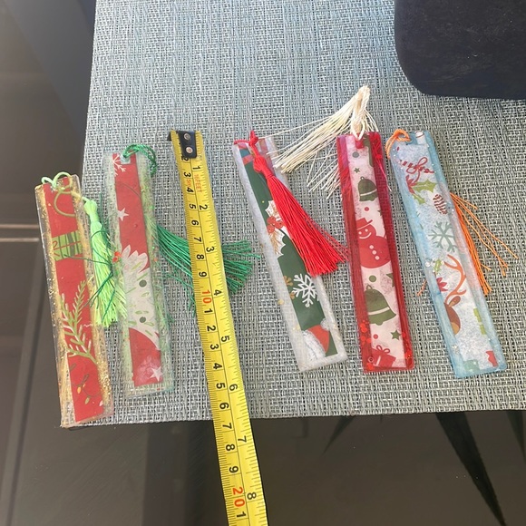 XMAS Handmade Festive Holiday Bookmark medium White with Green Strip - Picture 6 of 8